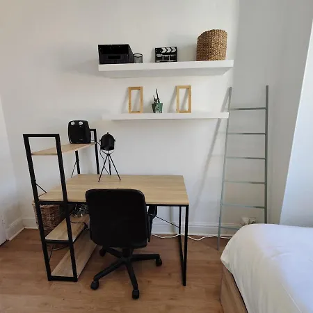 아파트 2-bedroom In Historic Center With Elevator *
